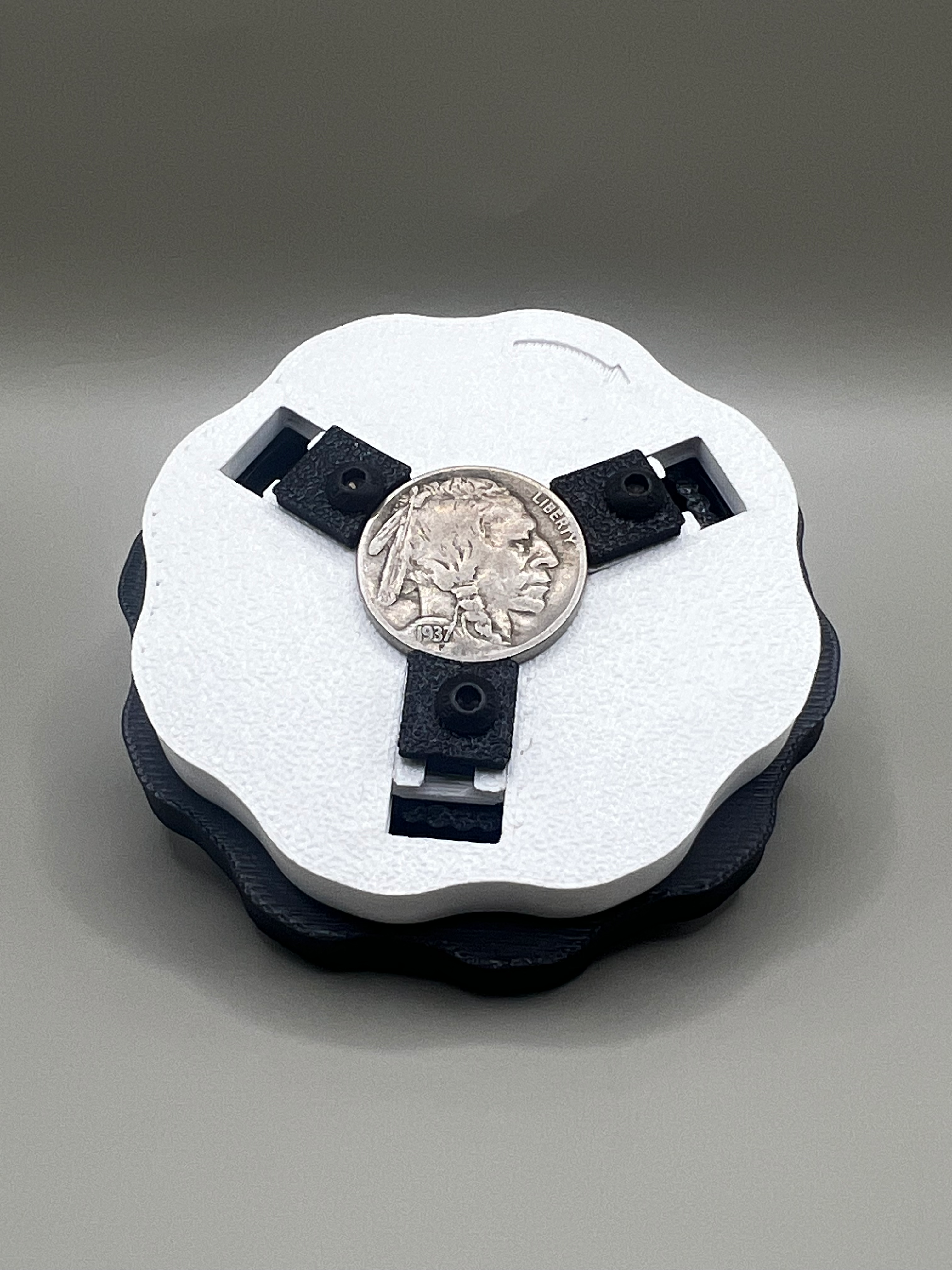 Coin/Button Vise for Cleaning